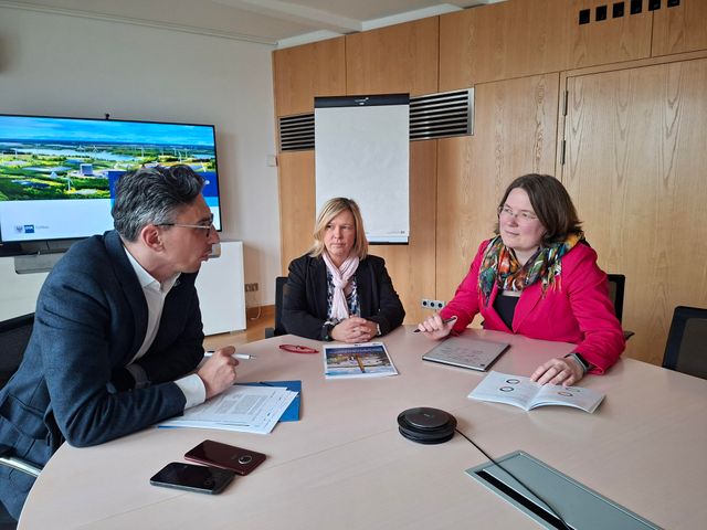 Bündnisgrüne zu Dobrindts Grenzkontrollen-Verlängerung